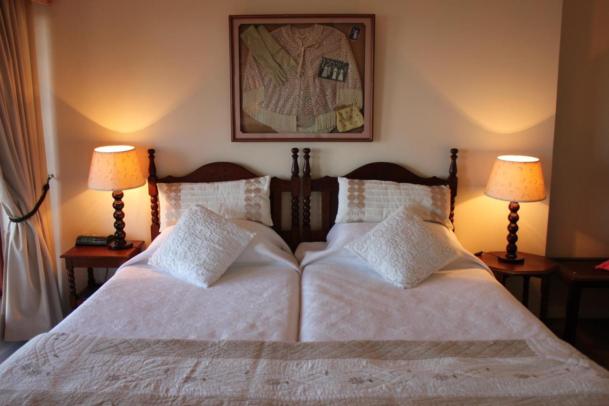 Amzee Bokmakierie Guest House Dana Bay Екстериор снимка