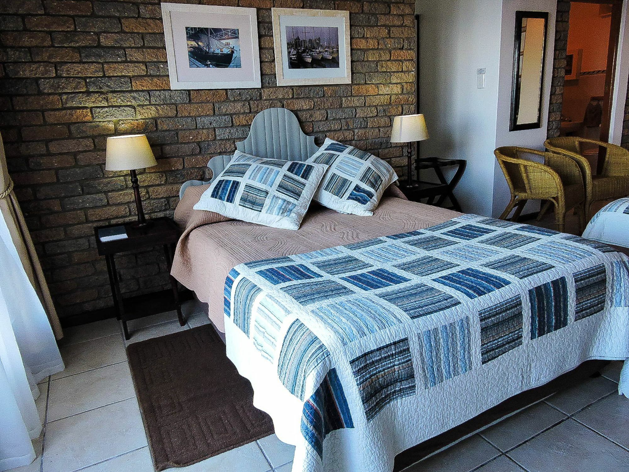 Amzee Bokmakierie Guest House Dana Bay Екстериор снимка