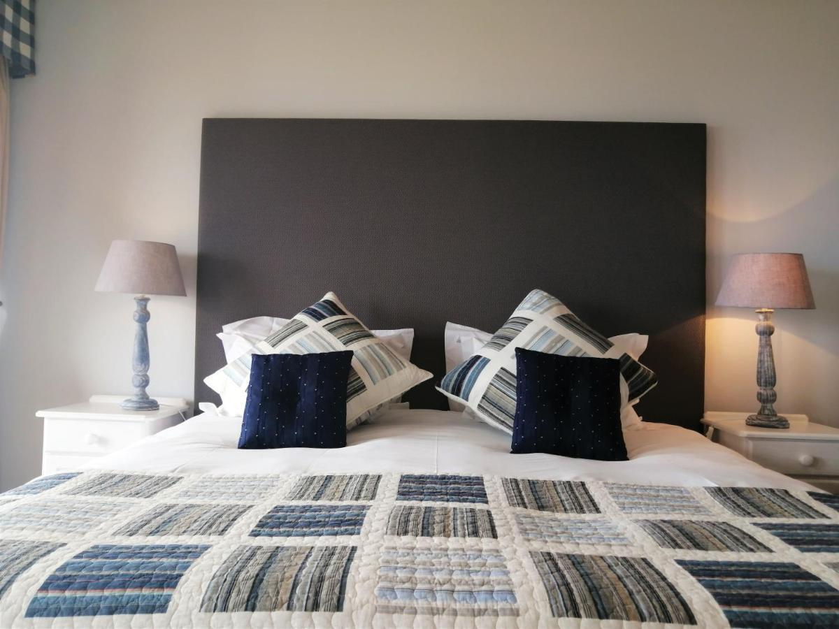 Amzee Bokmakierie Guest House Dana Bay Стая снимка